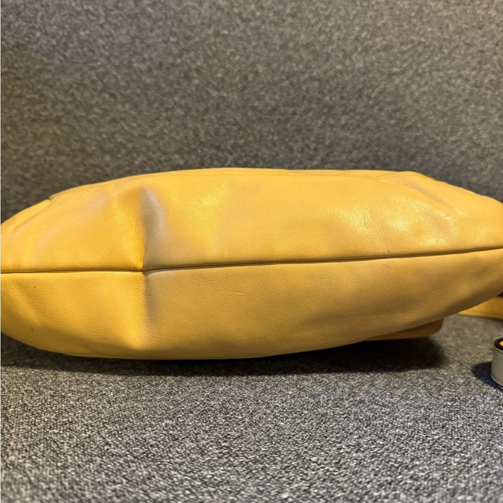 Coach Yellow Leather Shoulder Bag - Picture 3 of 9